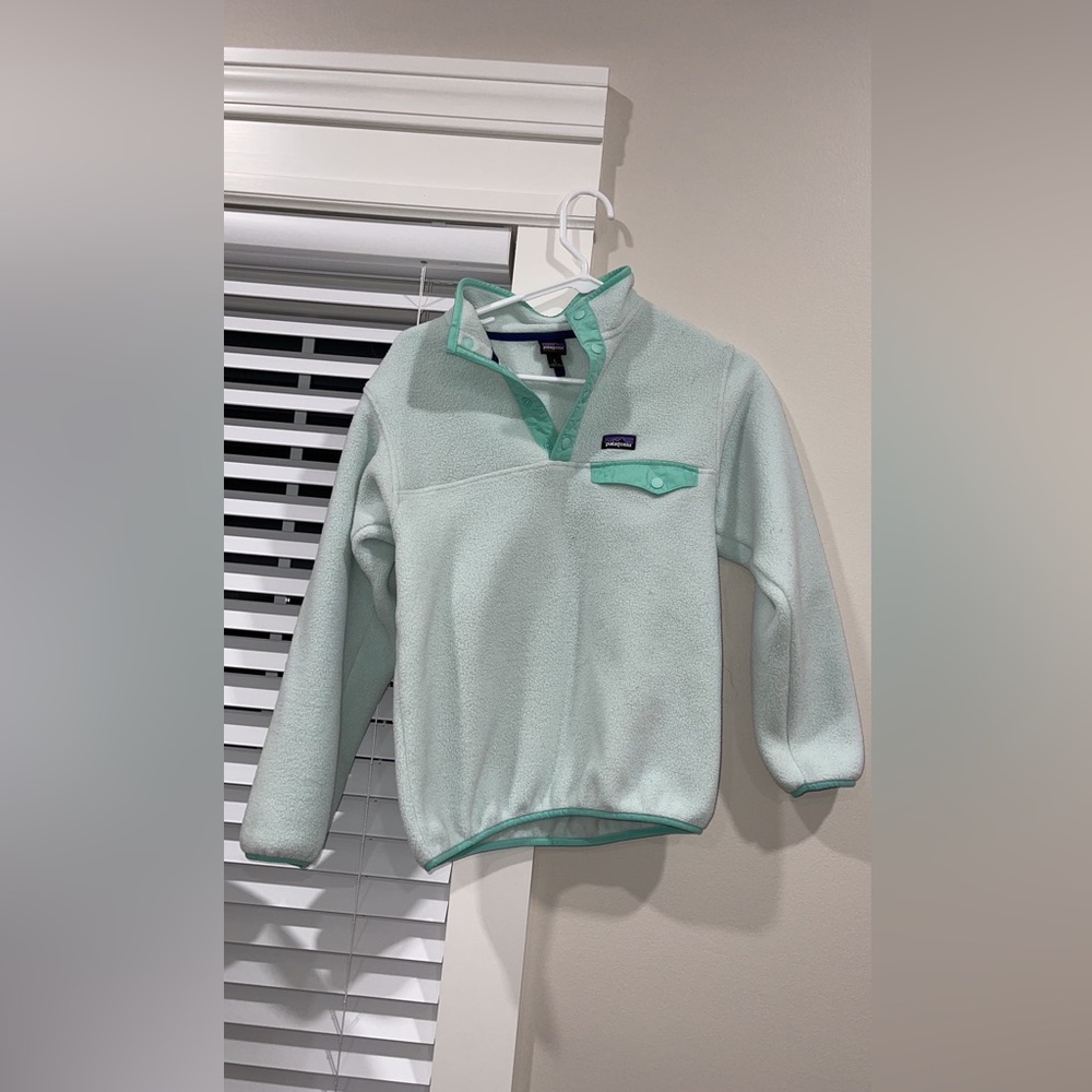 Patagonia pull over